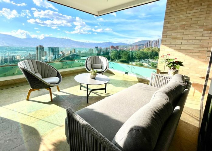 Apartamento de 4 alcobas en venta en Los Balsos, Medellín, 318 m² · foto 19 de 20