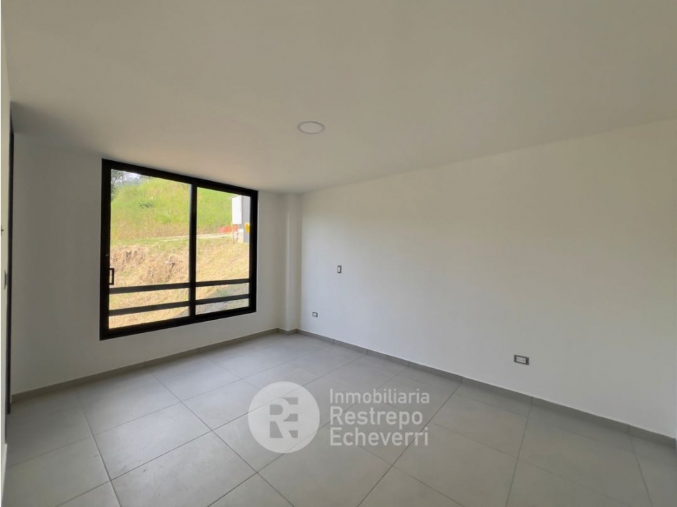 Casa en arriendo en El Rosario, Manizales · foto 10 de 24