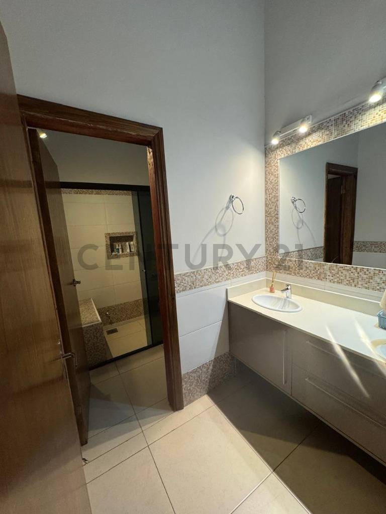 Casa en alquiler en Lambaré — foto 3