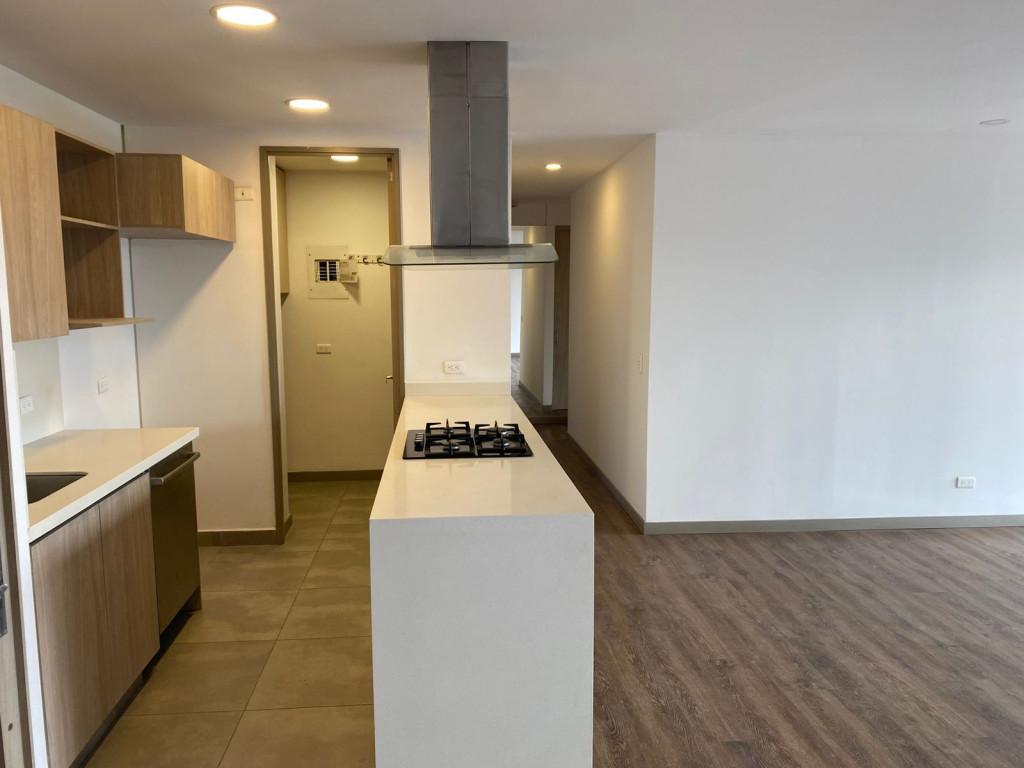 Apartamento en venta en Zuñiga, Envigado · foto 7 de 24