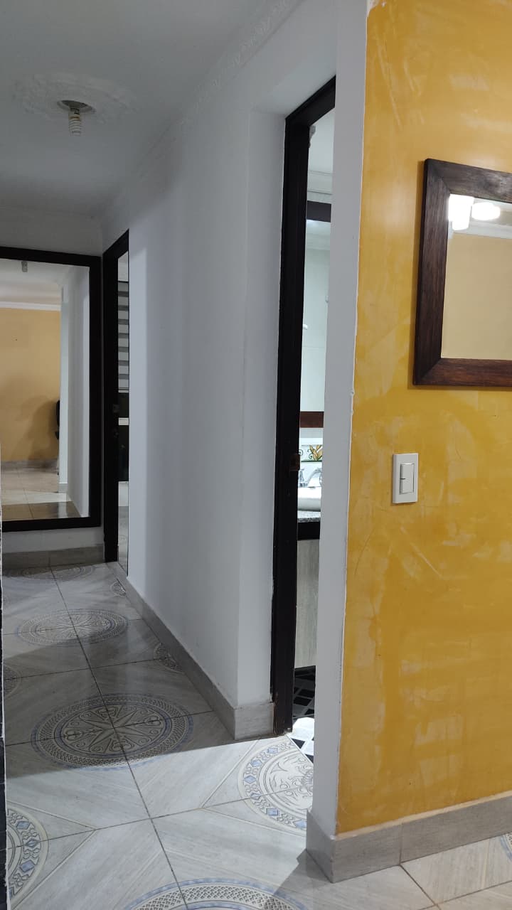 Apartamento en arriendo en San Javier No.1, Medellín · foto 6 de 24