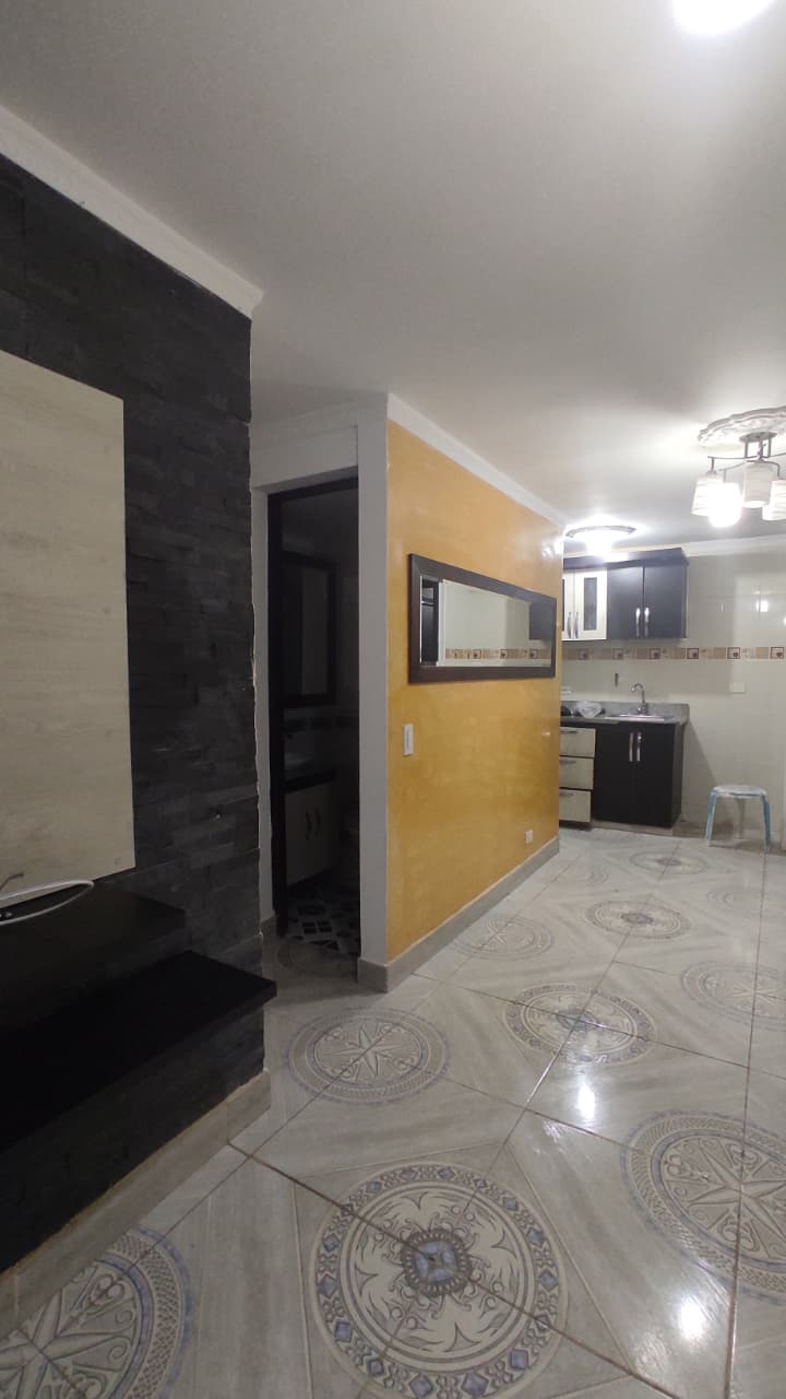 Apartamento en arriendo en San Javier No.1, Medellín · foto 7 de 24