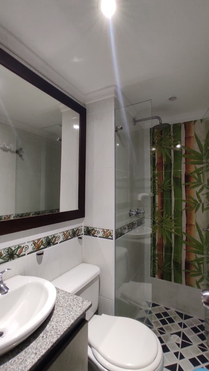 Apartamento en arriendo en San Javier No.1, Medellín · foto 15 de 24