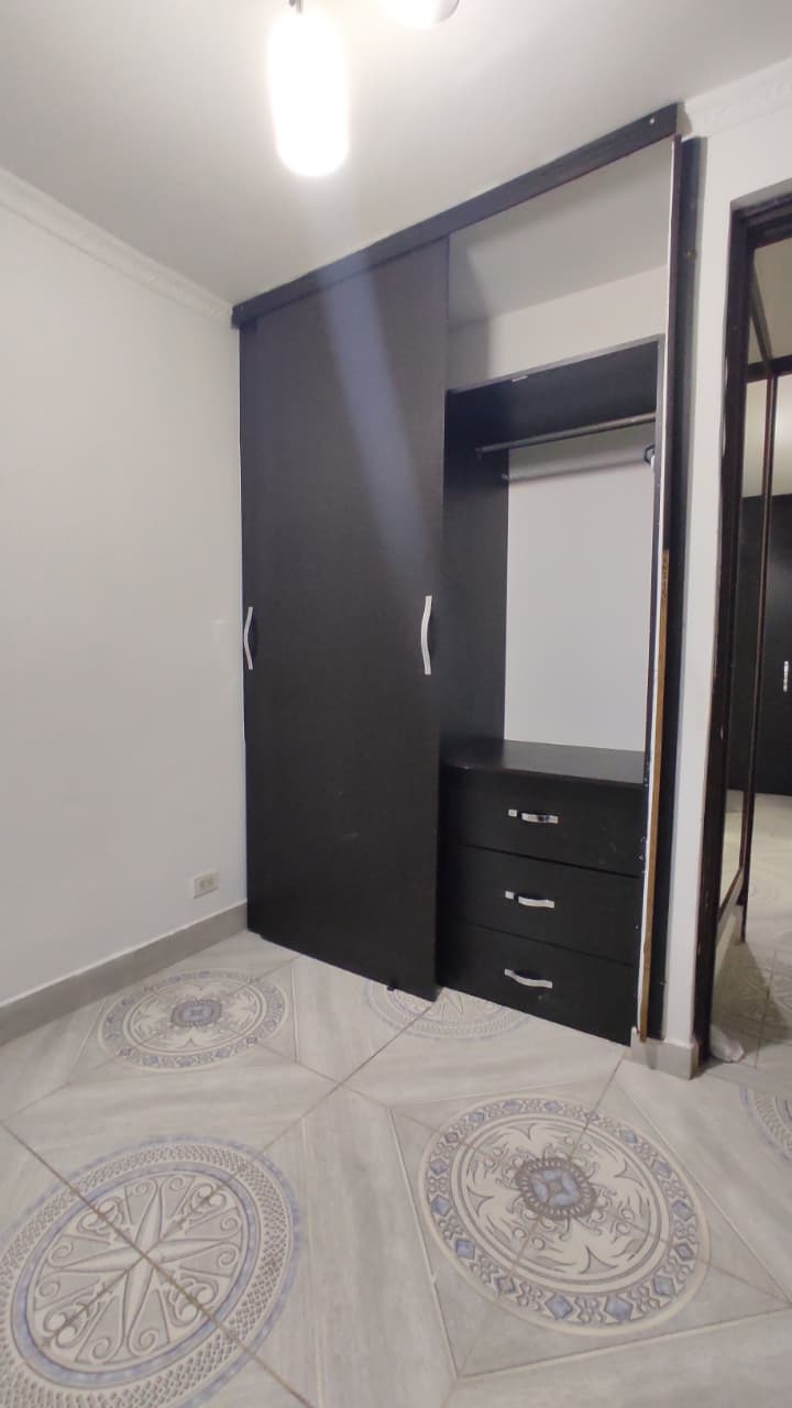 Apartamento en arriendo en San Javier No.1, Medellín · foto 21 de 24
