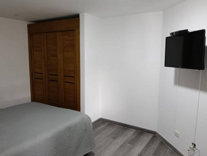 Apartamento de 2 alcobas en venta en Las Lomitas, Envigado, 64 m² · foto 3 de 24