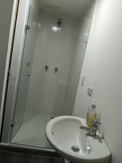 Apartamento de 2 alcobas en venta en Las Lomitas, Envigado, 64 m² · foto 15 de 24