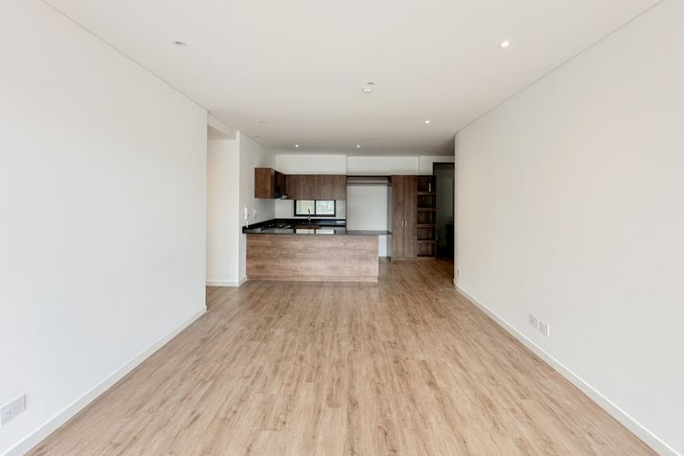 Apartamento de 2 alcobas en venta en Puente Largo, Bogotá, 95 m² · foto 2 de 24