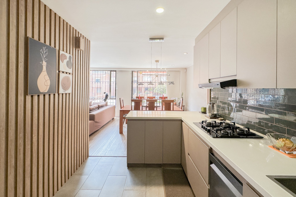 Apartamento en venta en Santa Barbara Occidental, Bogotá · foto 5 de 20