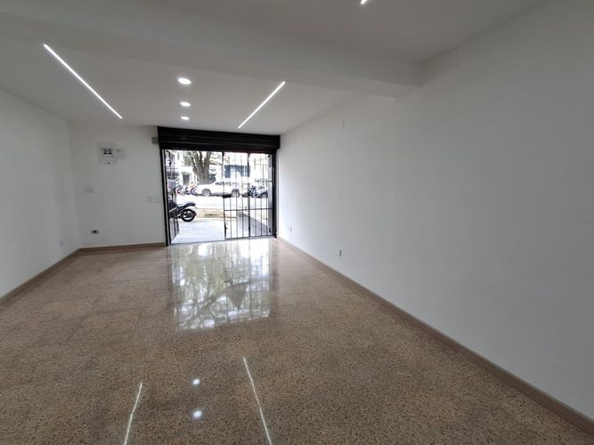 Local en arriendo en Laureles, Medellín, 35 m² · foto 11 de 20