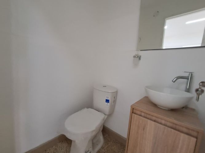 Local en arriendo en Laureles, Medellín, 35 m² · foto 12 de 20