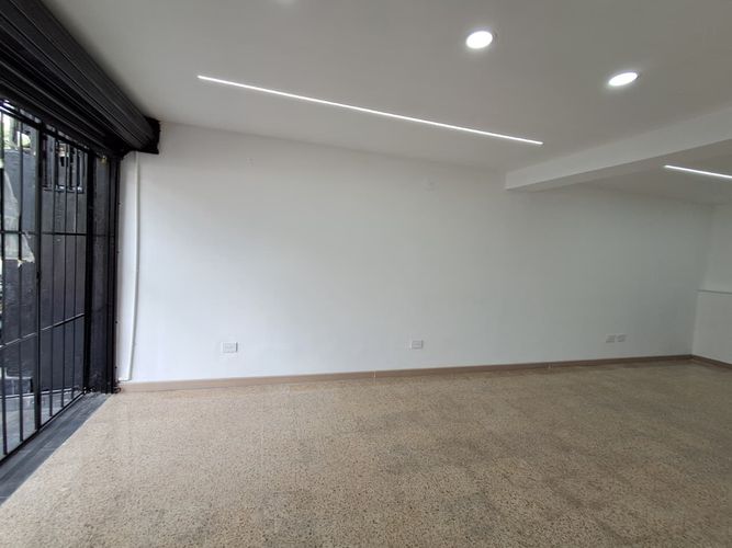 Local en arriendo en Laureles, Medellín, 35 m² · foto 14 de 20