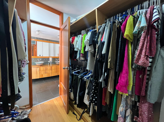 Apartamento de 3 alcobas en venta en Arboledas, Cali, 220 m² · foto 16 de 22
