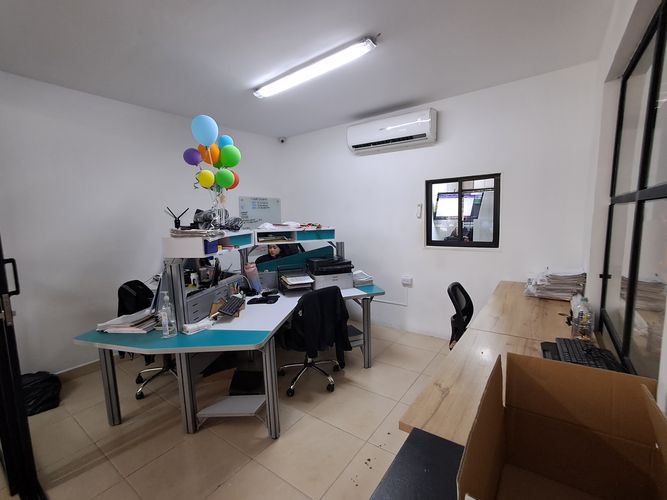 Local en arriendo en Cristo Rey, Medellín, 126 m² · foto 4 de 20