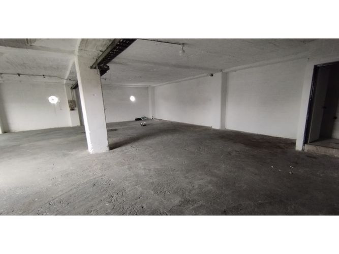 Bodega en arriendo en Laureles, Medellín, 510 m² · foto 13 de 13