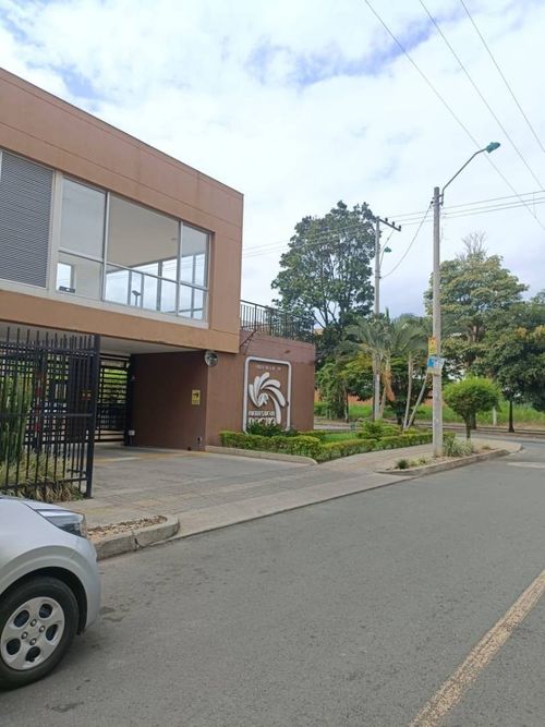 Apartamento en venta en Bochalema, Cali · foto 2 de 24