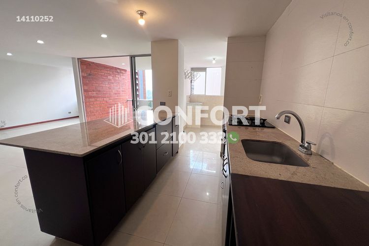 Apartamento de 2 alcobas en arriendo en Camino Verde, Envigado, 100 m² · foto 5 de 17