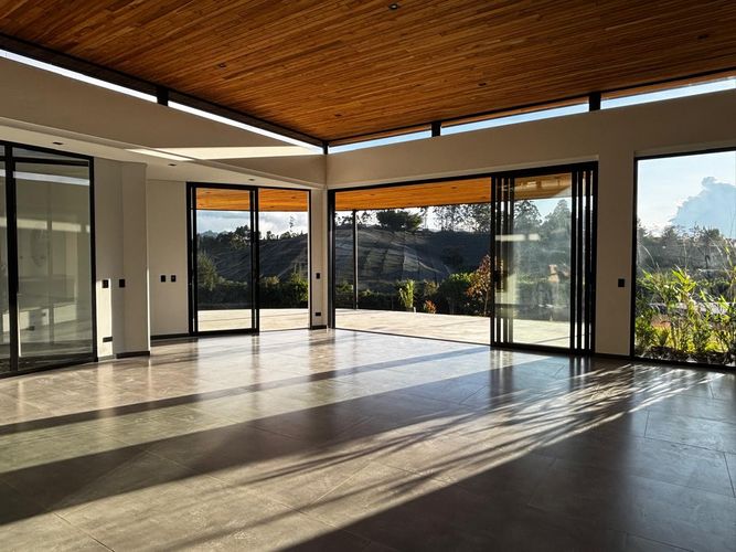 Casa de 3 alcobas en venta en El Porvenir, Rionegro, 1500 m² · foto 15 de 24
