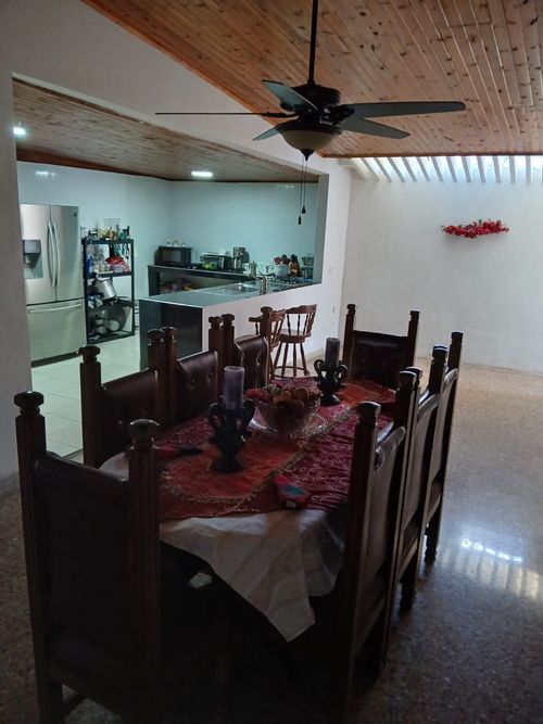 Casa de 5 alcobas en venta en Ciudad Jardin, Barranquilla, 410 m² · foto 6 de 24