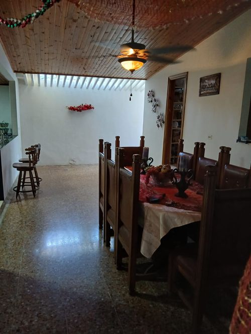 Casa de 5 alcobas en venta en Ciudad Jardin, Barranquilla, 410 m² · foto 7 de 24