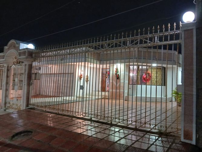 Casa de 5 alcobas en venta en Ciudad Jardin, Barranquilla, 410 m² · foto 23 de 24