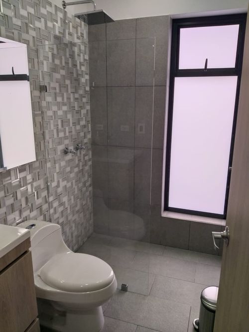 Casa de 4 alcobas en venta en Altos Del Escobero, Envigado · foto 18 de 24
