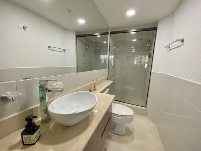 Apartamento de 3 alcobas en venta en San Lucas, Medellín, 203 m² · foto 19 de 24