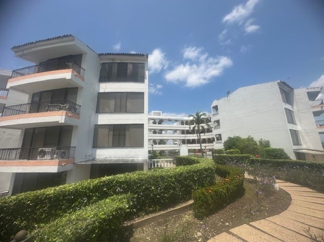 Apartamento de 1 alcoba en venta en Ricaurte, Ricaurte, 69 m² · foto 2 de 22