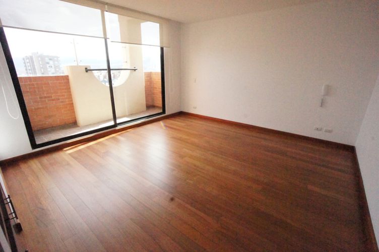 Apartamento de 4 alcobas en venta en La Calleja, Bogotá, 253 m² · foto 11 de 24