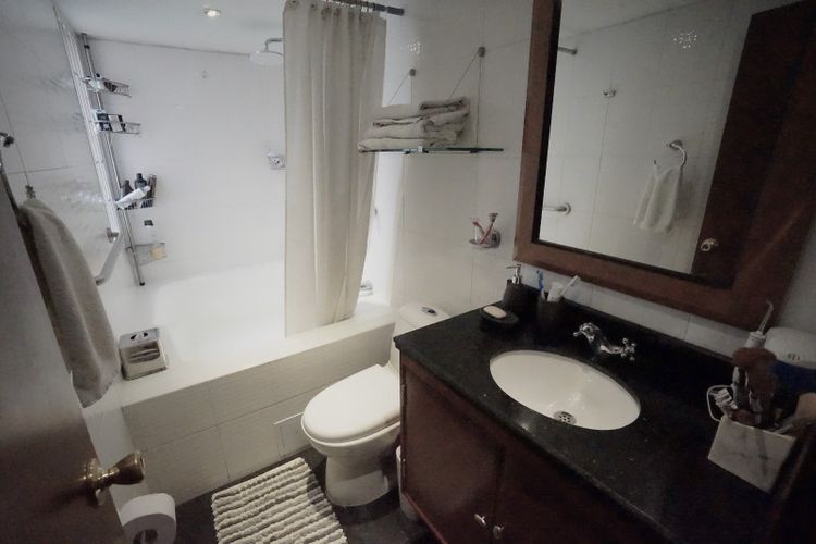 Casa de 5 alcobas en venta en Polo Club, Bogotá, 238 m² · foto 20 de 24