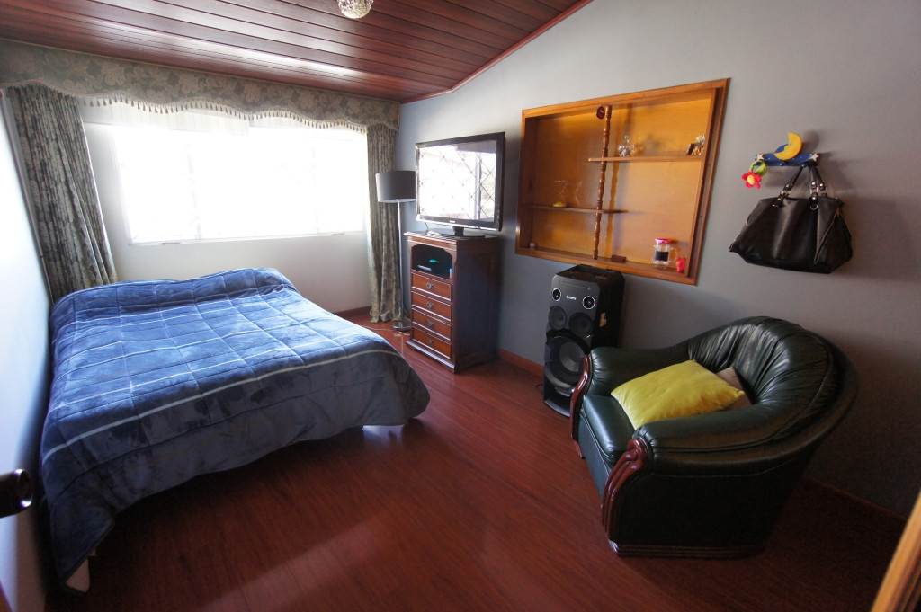 Casa en venta en Ricaurte, Bogotá · foto 16 de 24
