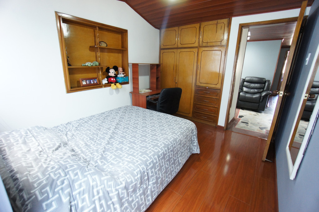 Casa en venta en Ricaurte, Bogotá · foto 21 de 24