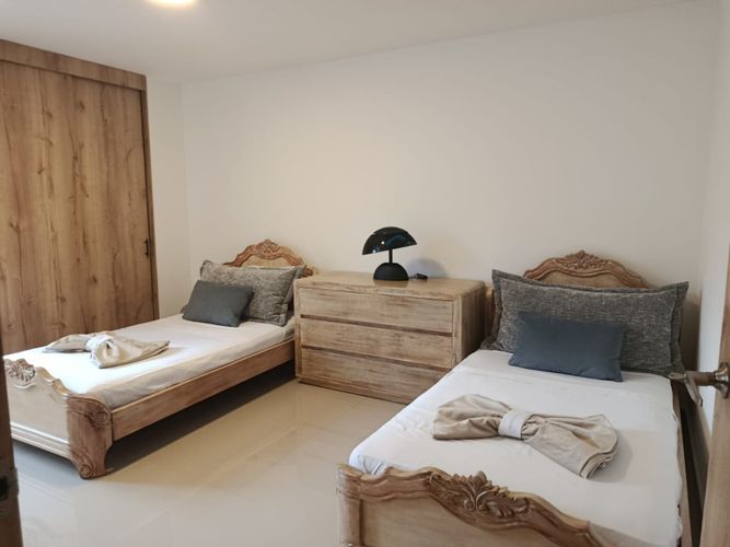 Apartamento de 3 alcobas en arriendo en San Lucas, Medellín, 170 m² · foto 13 de 22
