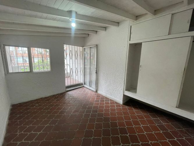 Oficina en arriendo en Suramericana, Medellín, 30 m² · foto 2 de 8