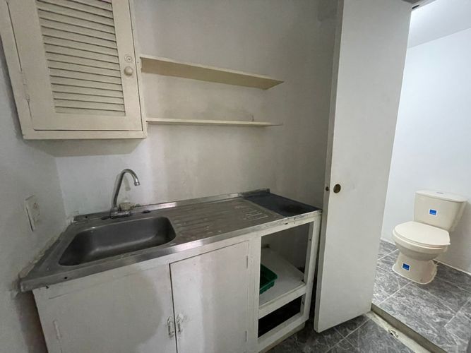 Oficina en arriendo en Suramericana, Medellín, 30 m² · foto 6 de 8