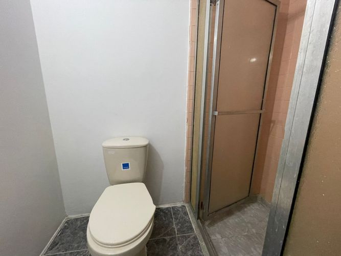 Oficina en arriendo en Suramericana, Medellín, 30 m² · foto 7 de 8