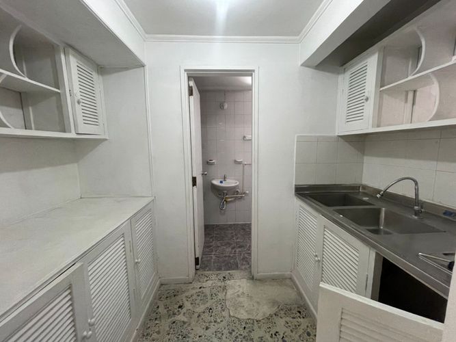 Oficina en arriendo en Suramericana, Medellín, 30 m² · foto 11 de 12
