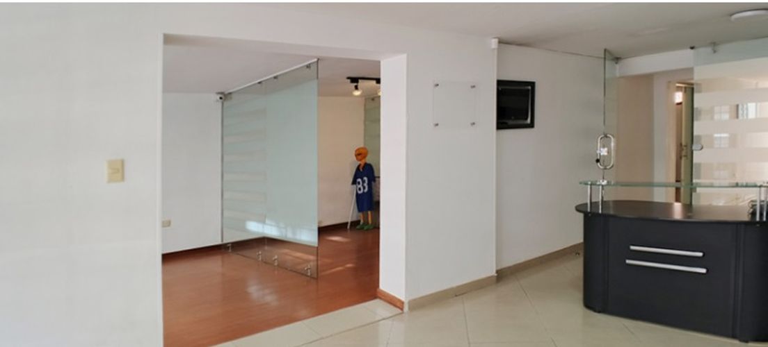 Casa en venta en Los Rosales, Bogotá · foto 17 de 18