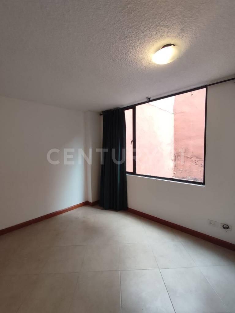 Apartamento en venta en Marly, Bogotá · foto 10 de 12
