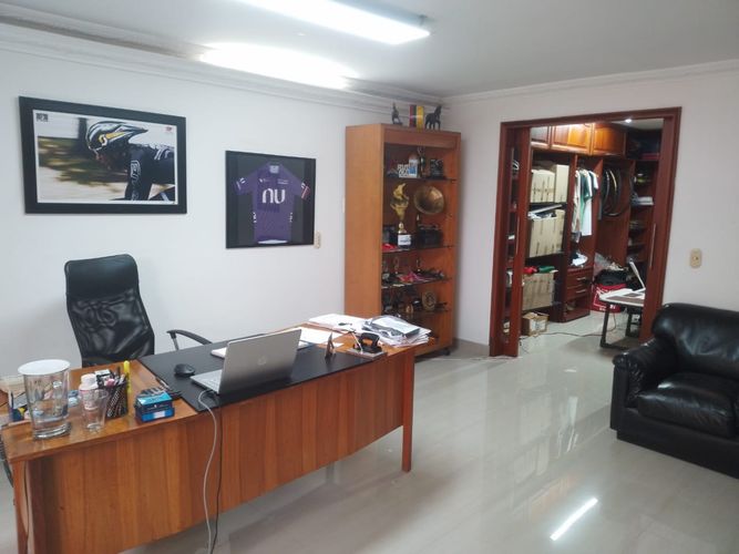 Oficina en venta en Belen Malibu, Medellín, 285 m² · foto 7 de 13