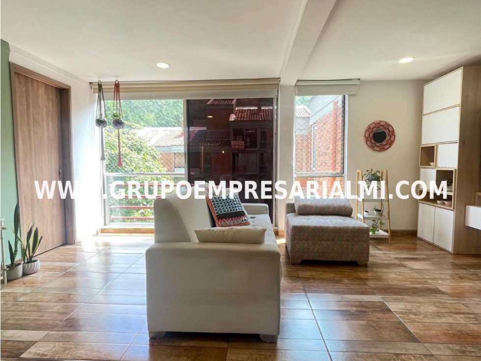 Apartamento en venta en Loma del Indio, Medellín 2