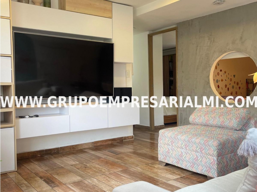 Apartamento en venta en Loma del Indio, Medellín 3