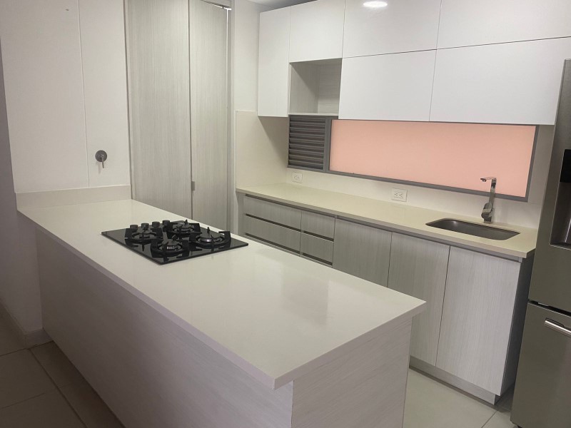 Apartamento en venta en Loma Del Chocho, Envigado · foto 7 de 14