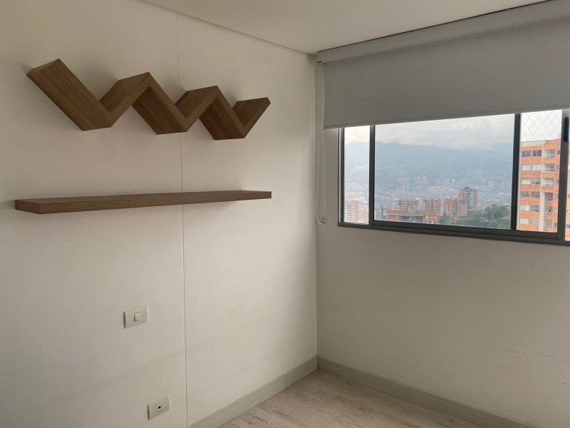 Apartamento en venta en Loma Del Chocho, Envigado · foto 12 de 14