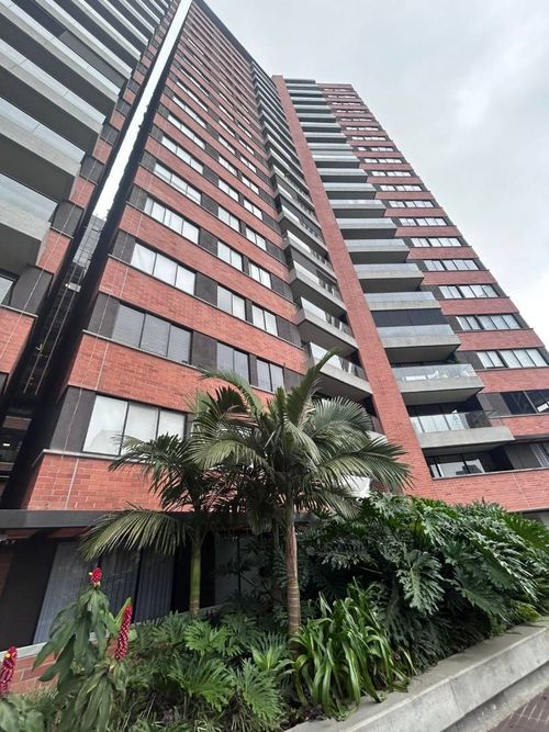 Apartamento de 2 alcobas en arriendo en Altos Del Poblado, Medellín, 78 m² · foto 22 de 24