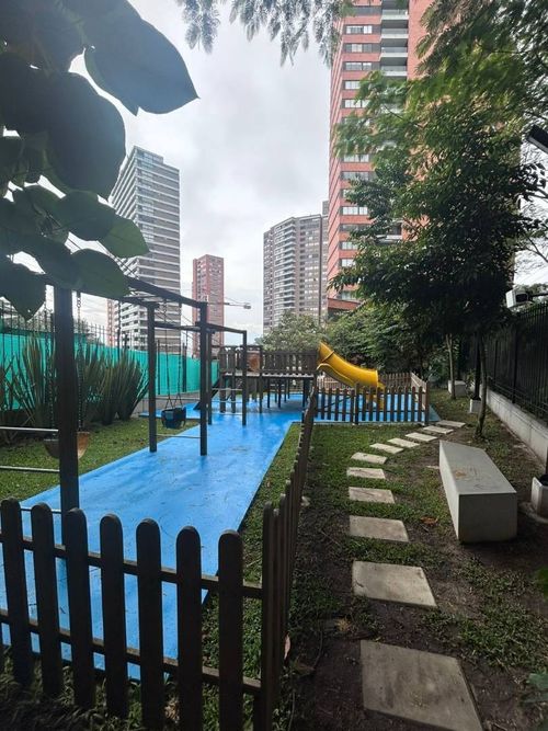 Apartamento de 2 alcobas en arriendo en Altos Del Poblado, Medellín, 78 m² · foto 24 de 24
