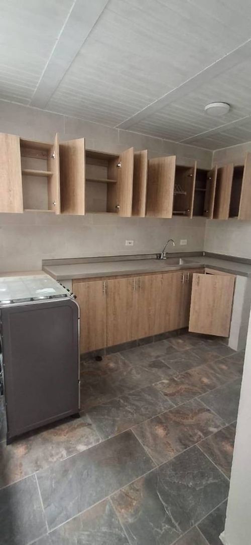 Edificio en venta en Cabecera San Antonio De Prado, Medellín, 234 m² · foto 4 de 4