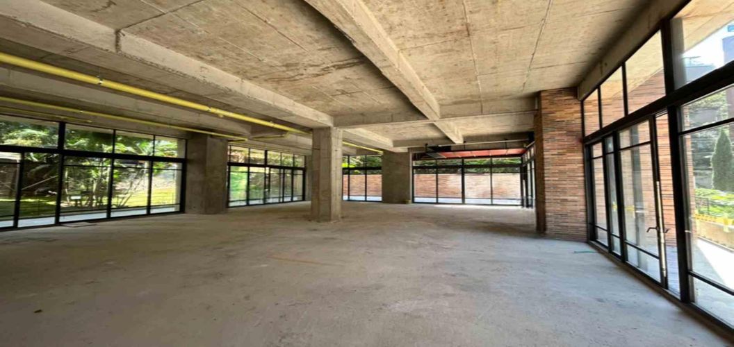 Local en arriendo en Las Lomas, Medellín, 200 m² · foto 9 de 10