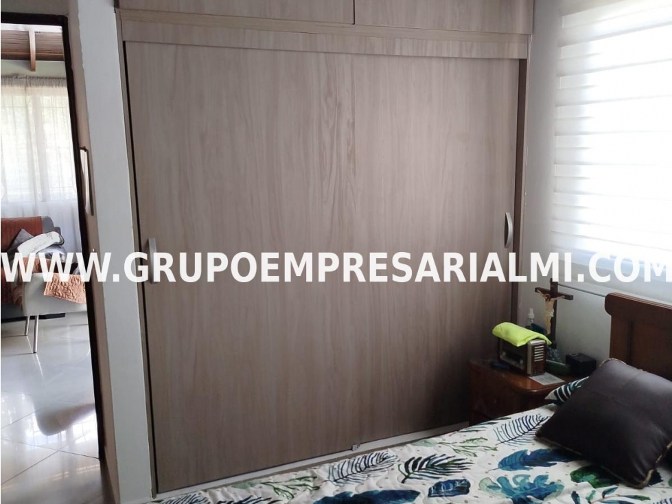 Apartment for sale in La floresta, Medellín 4