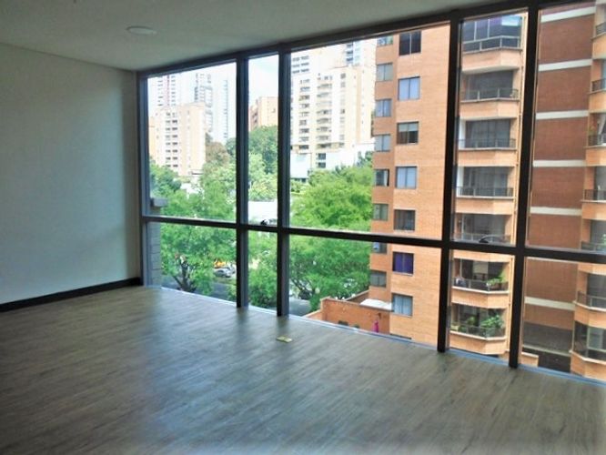 Oficina en venta en La Aguacatala, Medellín, 40 m² · foto 6 de 10