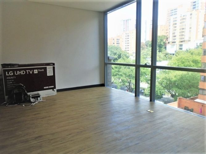 Oficina en venta en La Aguacatala, Medellín, 40 m² · foto 4 de 10